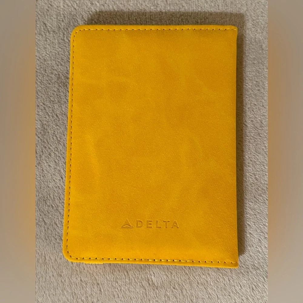 Los Angeles Lakers Embossed Passport Holder in Golden Yellow with Elastic Strap